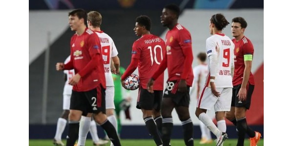 Manchester United se znovu nekvalifikoval do 16. kola Ligy mistrů